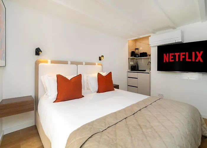 Atlantico Portugal - Live Like A Local In The Heart Of *