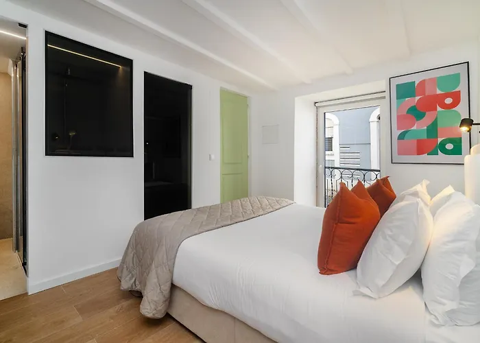 Atlantico Portugal - Live Like A Local In The Heart Of