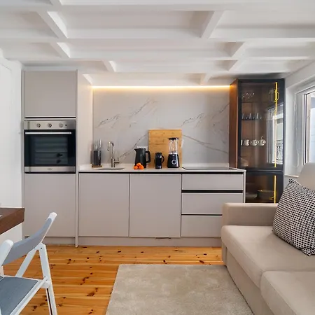 Atlantico Portugal - Live Like A Local In The Heart Of * ליסבון